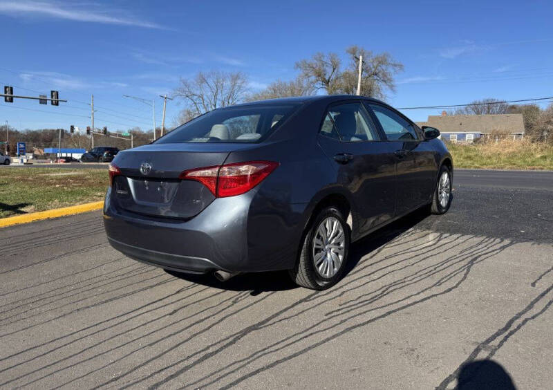 2017 Toyota Corolla LE