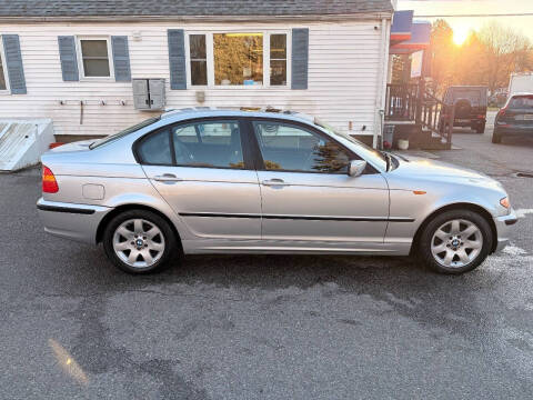 2004 BMW 3 Series 325xi