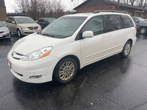 2010 Toyota Sienna for sale at Superior Used Cars Inc in Cuyahoga Falls OH
