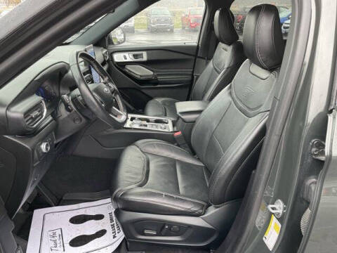 2022 Ford Explorer ST