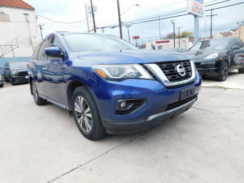 2017 Nissan Pathfinder S