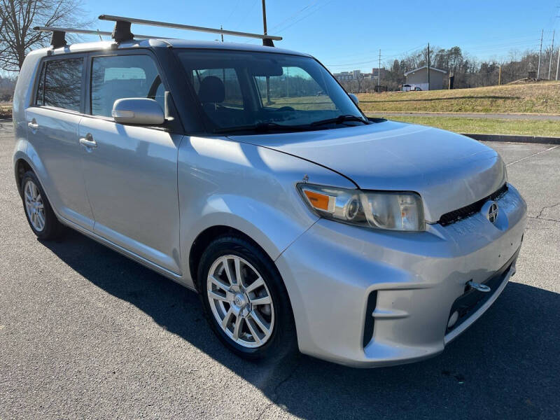 2011 Scion xB Release Series 8.0