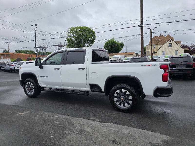 2022 Chevrolet Silverado 2500HD Custom