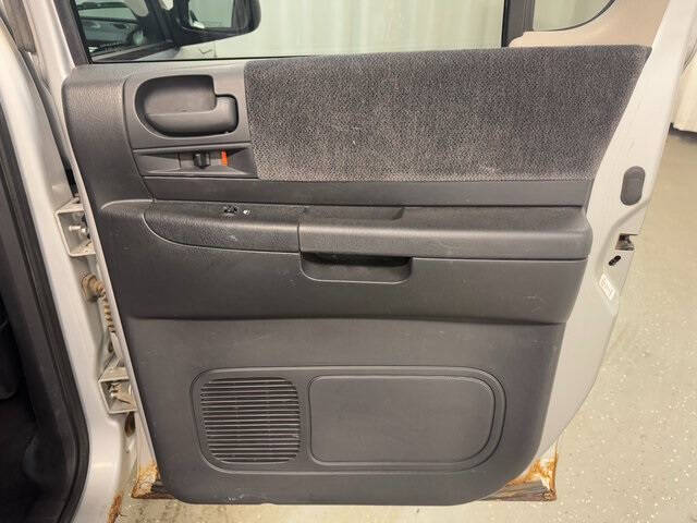 2004 Dodge Dakota SLT