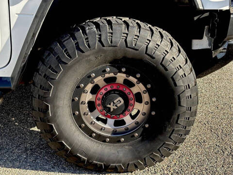 2005 HUMMER H2