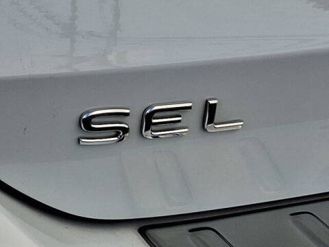 2024 Volkswagen Taos SEL 4Motion