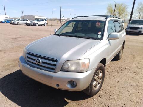 2005 Toyota Highlander for sale at PYRAMID MOTORS - Fountain Lot in Fountain CO
