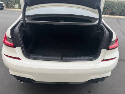 2022 BMW 3 Series 330i