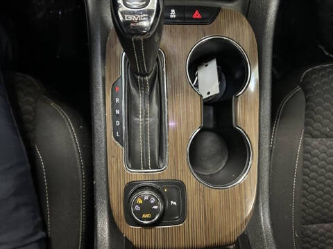 2019 GMC Acadia SLE-2