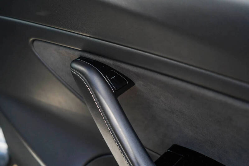2020 Tesla Model 3 Performance