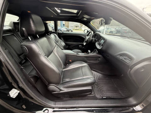 2019 Dodge Challenger SXT