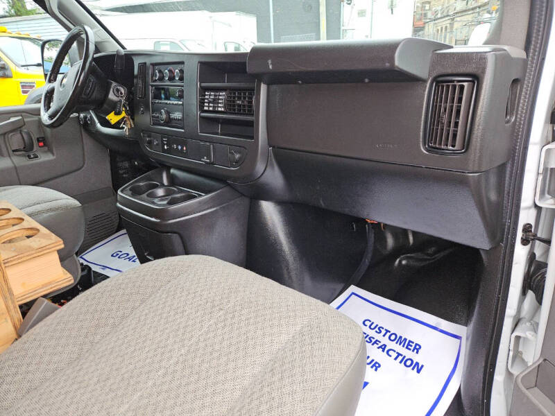 2020 Chevrolet Express 3500