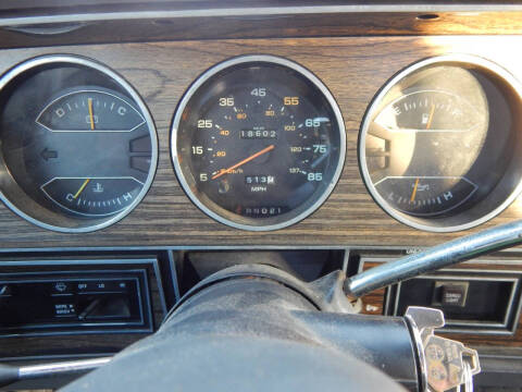 1985 Dodge D150 Pickup