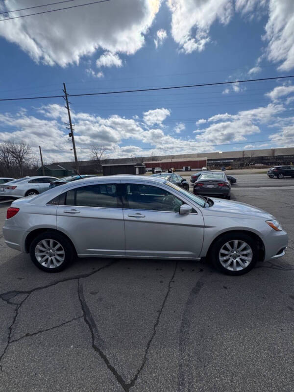 2012 Chrysler 200 Touring