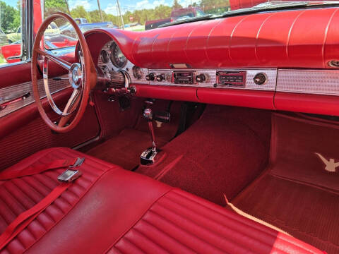 1957 Ford Thunderbird
