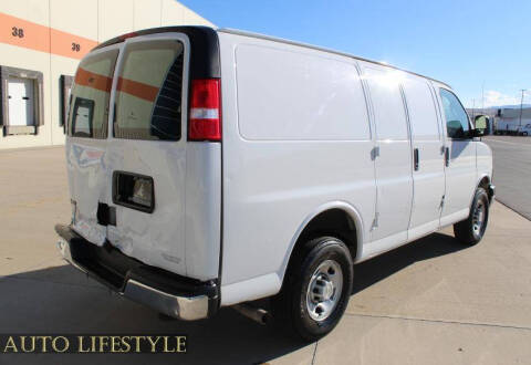 2023 Chevrolet Express 2500