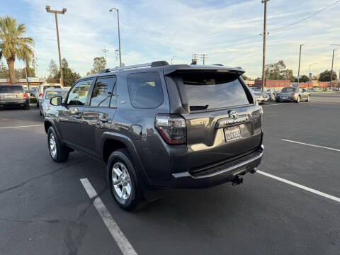 2019 Toyota 4Runner SR5