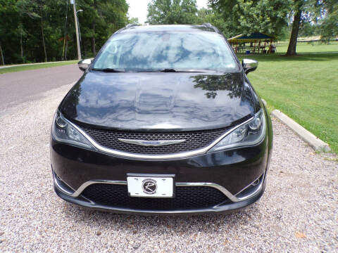 2020 Chrysler Pacifica Limited Photo