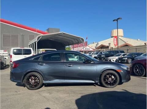 2018 Honda Civic for sale at USED CARS FRESNO in Clovis CA