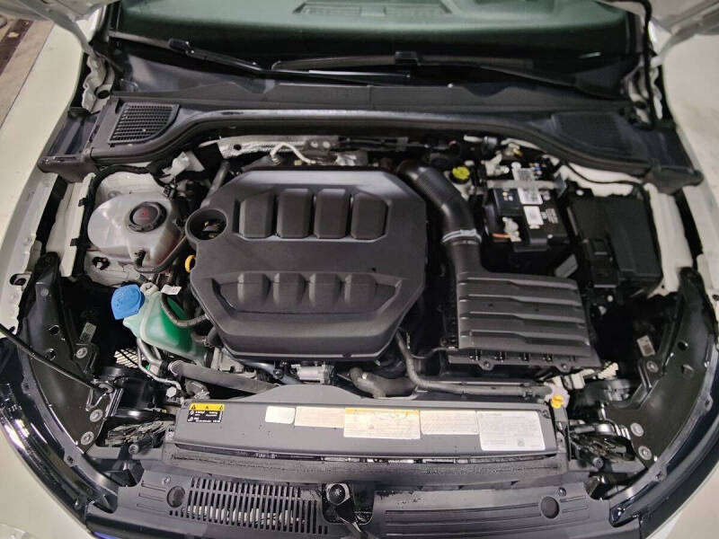 2022 Volkswagen Golf R 4Motion