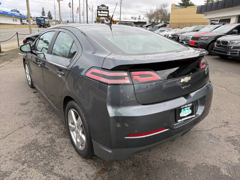 2013 Chevrolet Volt Premium