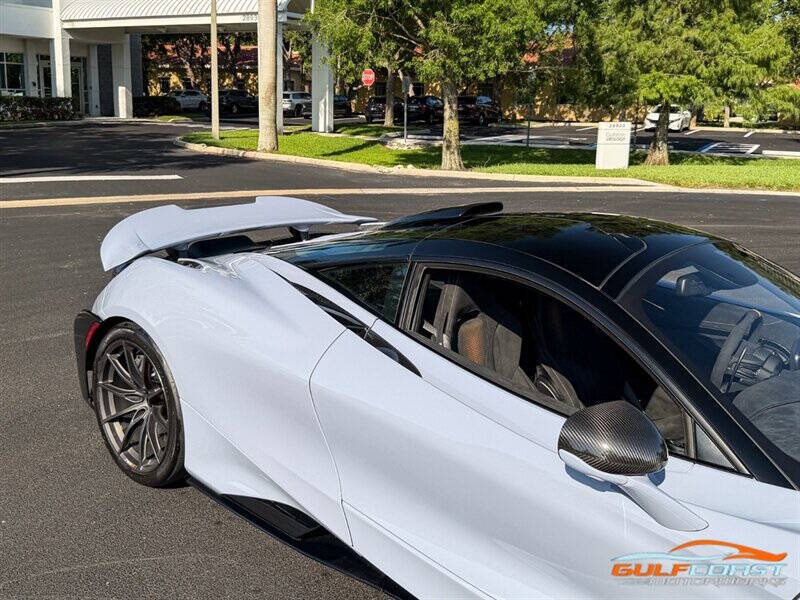 2021 McLaren 765LT