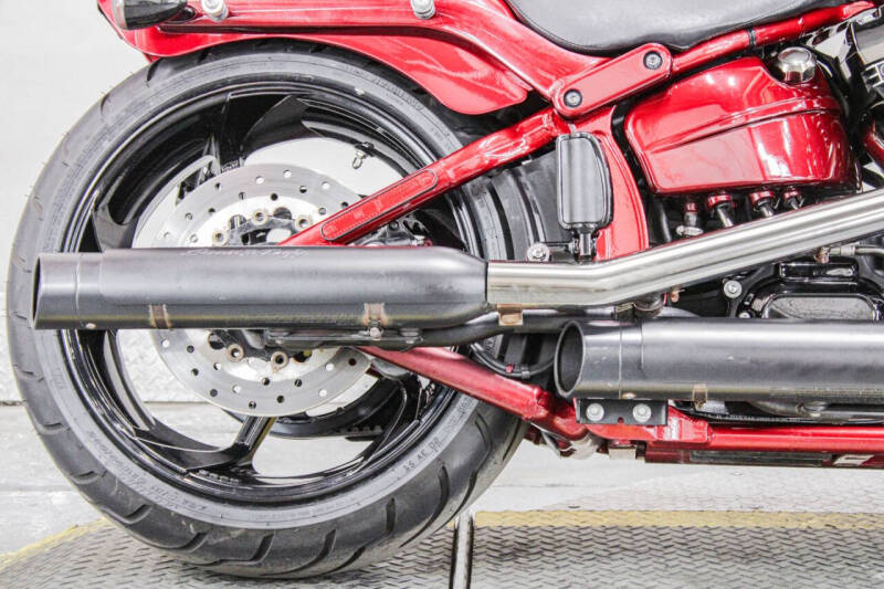 2017 Harley-Davidson CVO Pro Street Breakout