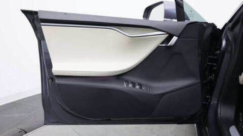 2020 Tesla Model S Performance