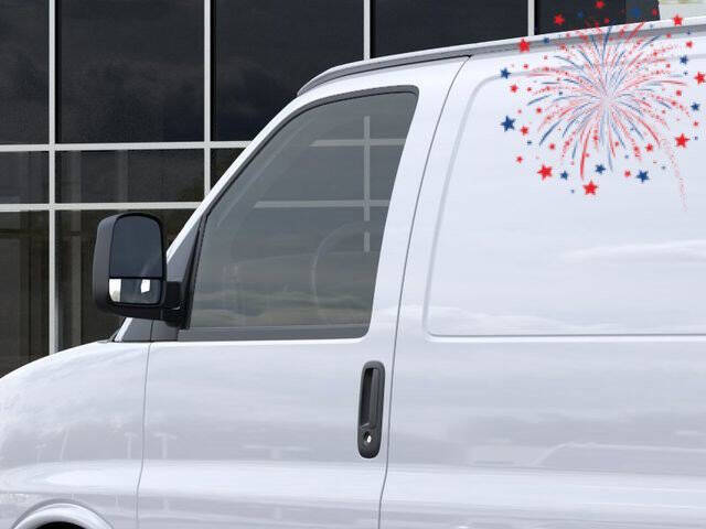 2026 GMC Savana 3500