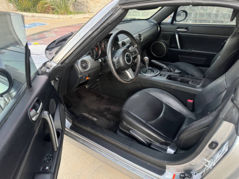 2010 Mazda MX-5 Miata Sport