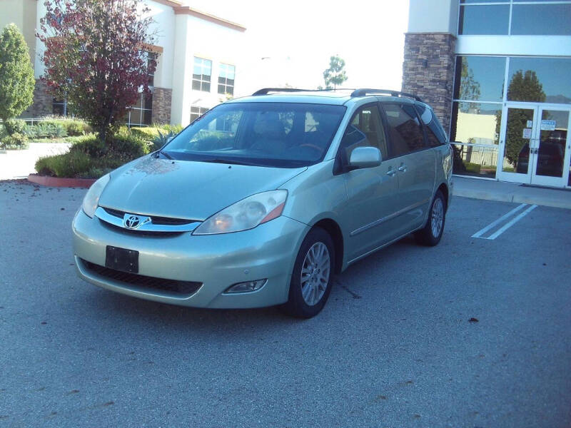 2008 Toyota Sienna XLE Limited