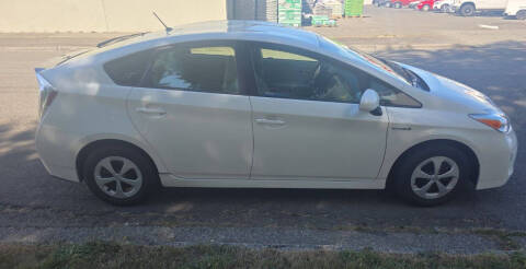 2015 Toyota Prius Three