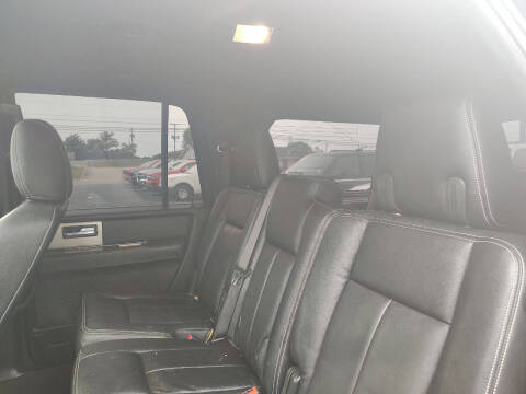 2017 Ford Expedition EL XLT