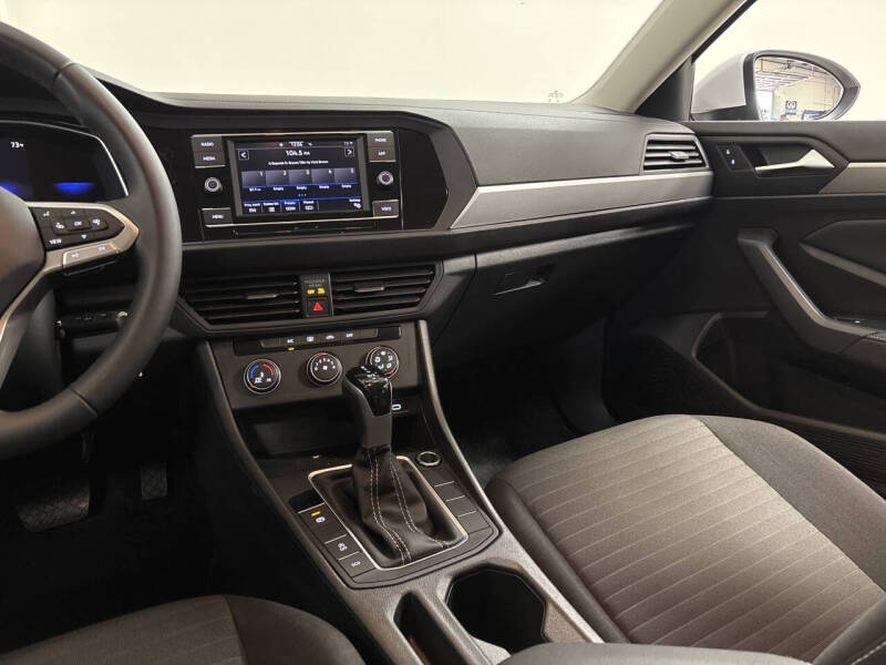 2024 Volkswagen Jetta S