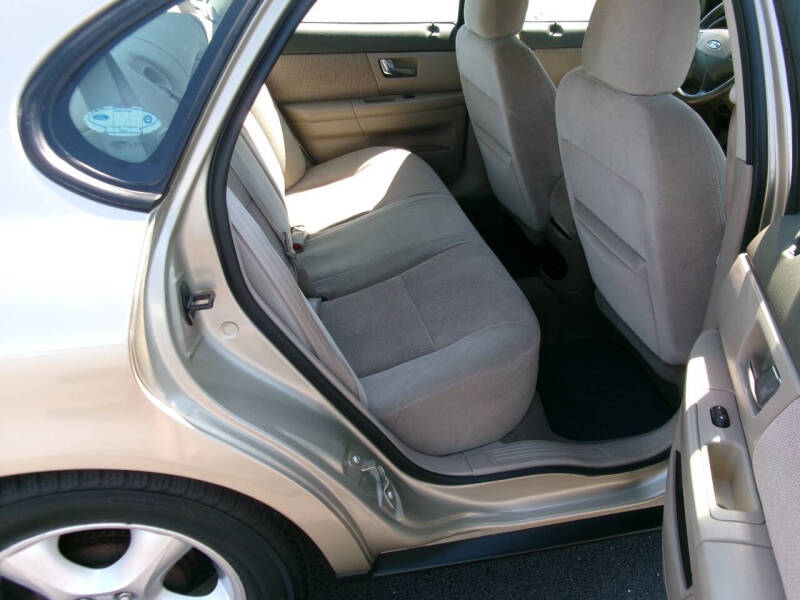 2001 Ford Taurus SES
