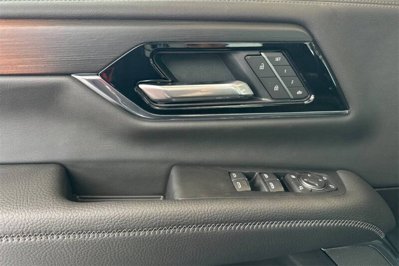 2025 GMC Yukon XL Denali