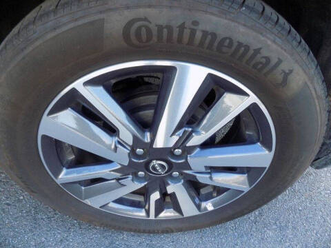 2023 Nissan Versa SV