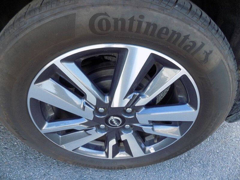 2023 Nissan Versa SV