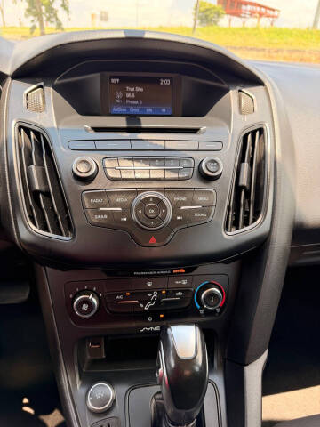 2015 Ford Focus SE