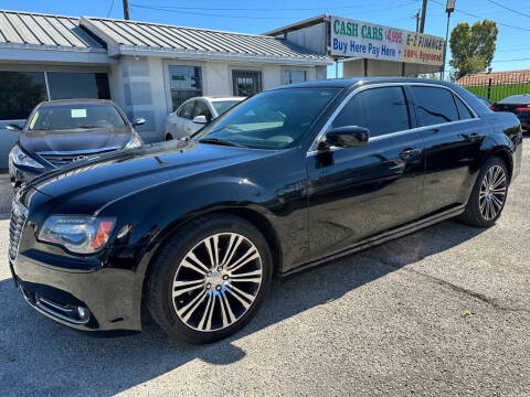 2012 Chrysler 300 S V6