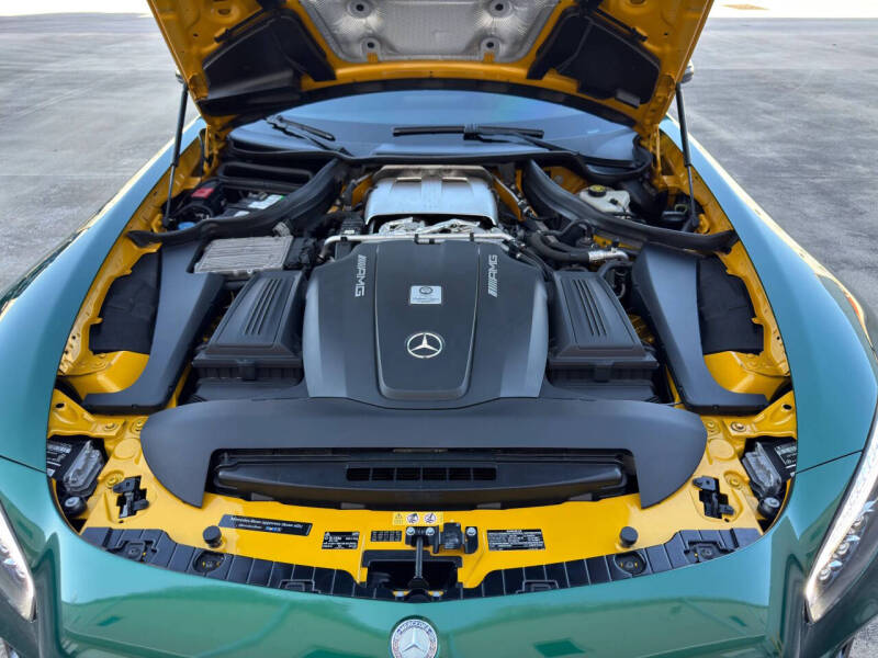 2017 Mercedes-Benz AMG GT