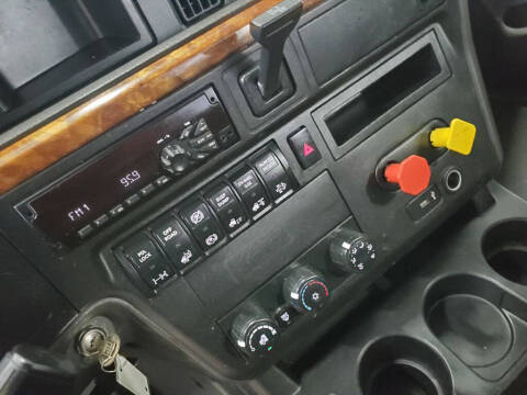 2020 International RH613