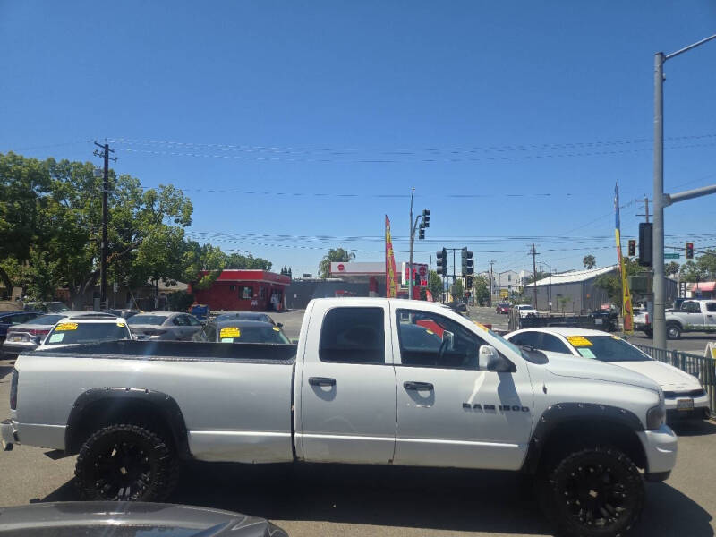 2002 Dodge Ram 1500 SLT