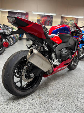2024 Honda CBR1000RR