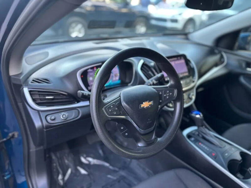 2019 Chevrolet Volt LT