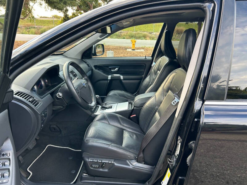 2014 Volvo XC90 3.2 R-Design Platinum