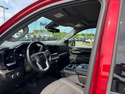 2023 GMC Sierra 1500 Elevation Standard