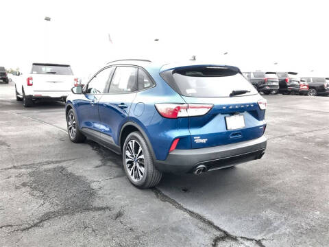 2022 Ford Escape SE