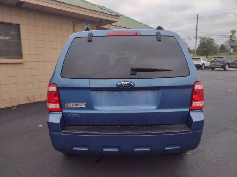 2009 Ford Escape XLT photo 6