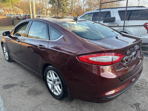 2015 Ford Fusion SE